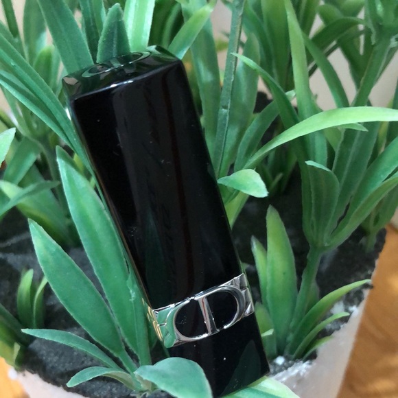 DIOR LIP BALM 💋 - Picture 2 of 9